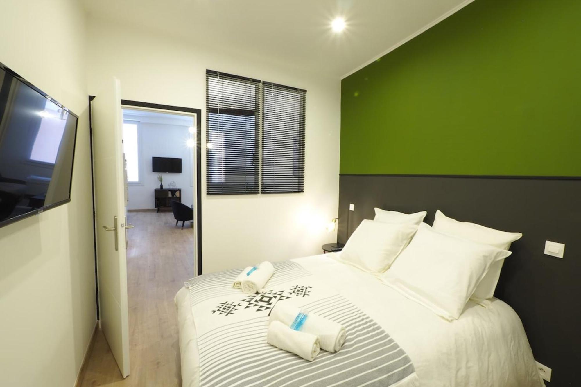 06R - Nice Modern Apartment - Vieux Nice Bagian luar foto